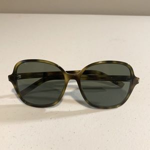 SAINT LAURENT OVERSIZED SUNGLASSES